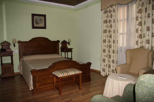 Hotel El Mano Huéscar 객실 사진